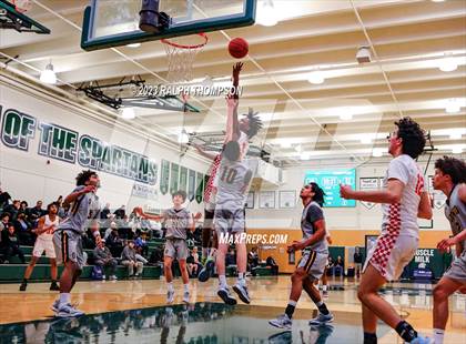 Thumbnail 2 in Bishop O'Dowd vs. Taft (MLK Classic @ De La Salle) photogallery.