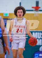 Photo from the gallery "Bishop O'Dowd vs. Taft (MLK Classic @ De La Salle)"