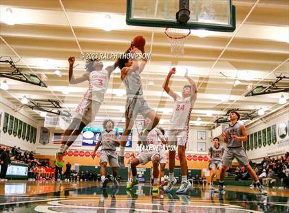 Thumbnail 1 in Bishop O'Dowd vs. Taft (MLK Classic @ De La Salle) photogallery.