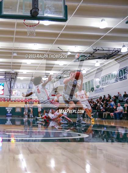 Thumbnail 1 in Bishop O'Dowd vs. Taft (MLK Classic @ De La Salle) photogallery.