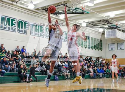 Thumbnail 3 in Bishop O'Dowd vs. Taft (MLK Classic @ De La Salle) photogallery.