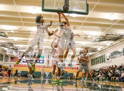 Thumbnail 1 in Bishop O'Dowd vs. Taft (MLK Classic @ De La Salle) photogallery.