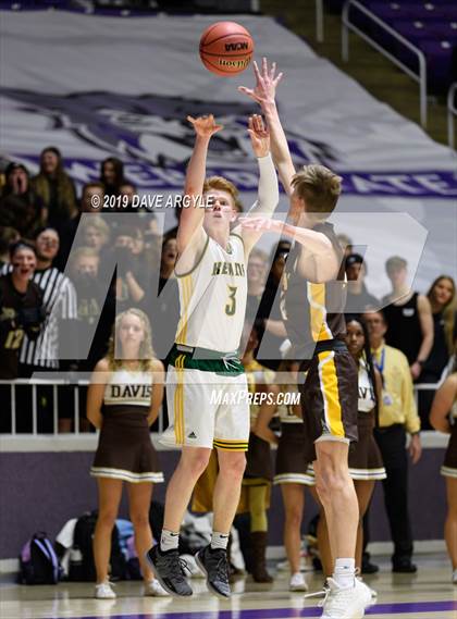 Thumbnail 1 in Davis vs. Kearns (UHSAA 6A Quarterfinal) photogallery.