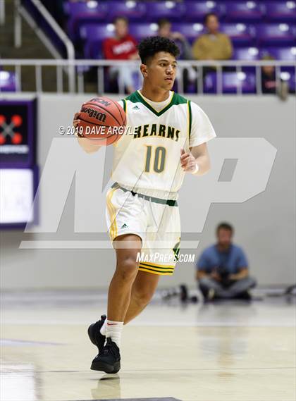 Thumbnail 2 in Davis vs. Kearns (UHSAA 6A Quarterfinal) photogallery.