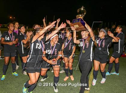 Thumbnail 2 in Verdugo Hills vs. Sotomayor (CIF LACS D3 Final) photogallery.