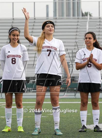 Thumbnail 1 in Verdugo Hills vs. Sotomayor (CIF LACS D3 Final) photogallery.