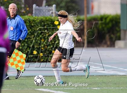 Thumbnail 2 in Verdugo Hills vs. Sotomayor (CIF LACS D3 Final) photogallery.