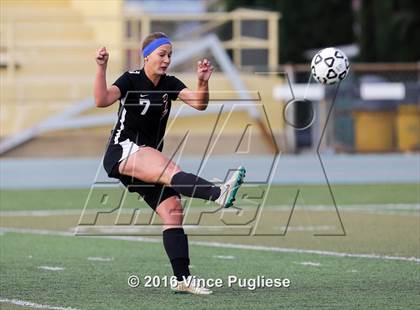 Thumbnail 1 in Verdugo Hills vs. Sotomayor (CIF LACS D3 Final) photogallery.