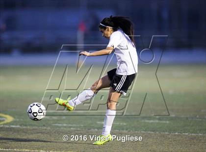 Thumbnail 1 in Verdugo Hills vs. Sotomayor (CIF LACS D3 Final) photogallery.