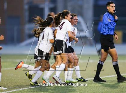 Thumbnail 3 in Verdugo Hills vs. Sotomayor (CIF LACS D3 Final) photogallery.