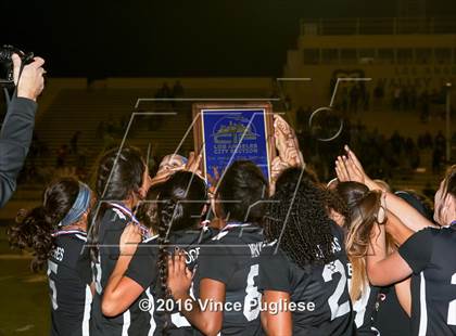 Thumbnail 3 in Verdugo Hills vs. Sotomayor (CIF LACS D3 Final) photogallery.