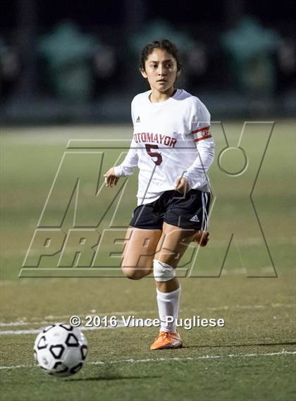 Thumbnail 2 in Verdugo Hills vs. Sotomayor (CIF LACS D3 Final) photogallery.