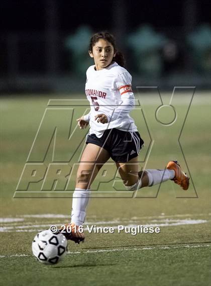 Thumbnail 3 in Verdugo Hills vs. Sotomayor (CIF LACS D3 Final) photogallery.