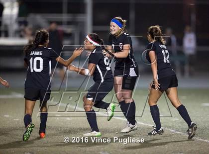 Thumbnail 3 in Verdugo Hills vs. Sotomayor (CIF LACS D3 Final) photogallery.