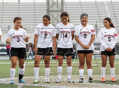 Thumbnail 2 in Verdugo Hills vs. Sotomayor (CIF LACS D3 Final) photogallery.