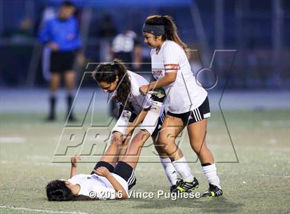 Thumbnail 2 in Verdugo Hills vs. Sotomayor (CIF LACS D3 Final) photogallery.