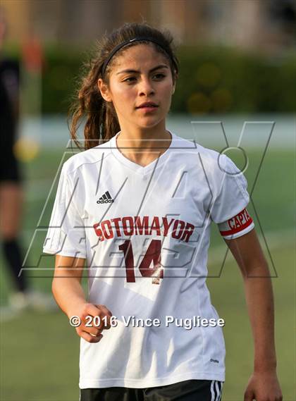 Thumbnail 1 in Verdugo Hills vs. Sotomayor (CIF LACS D3 Final) photogallery.