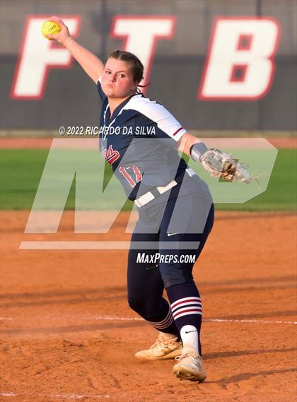 Thumbnail 1 in Tompkins vs Katy photogallery.