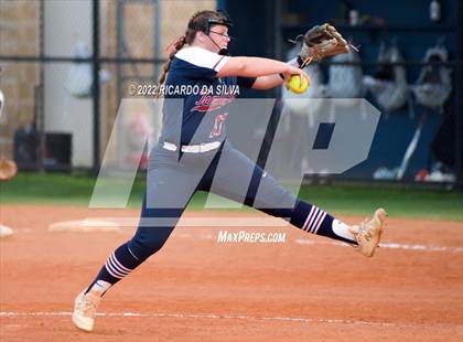Thumbnail 2 in Tompkins vs Katy photogallery.