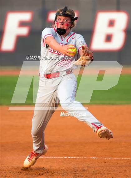 Thumbnail 2 in Tompkins vs Katy photogallery.