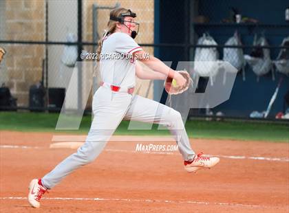 Thumbnail 2 in Tompkins vs Katy photogallery.