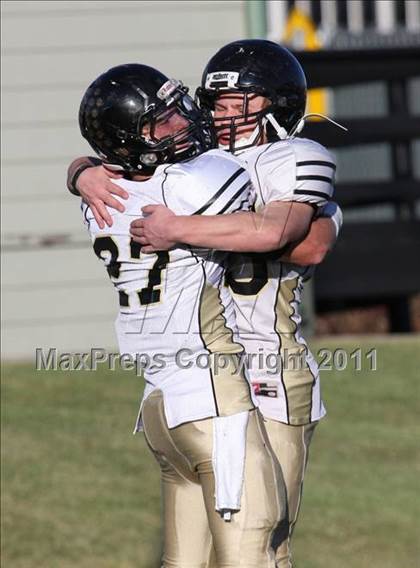 Thumbnail 2 in Battle Mountain @ D'Evelyn (CHSAA 3A Playoffs) photogallery.