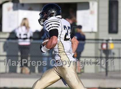 Thumbnail 1 in Battle Mountain @ D'Evelyn (CHSAA 3A Playoffs) photogallery.