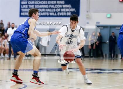 Thumbnail 2 in La Jolla Country Day @ Crescenta Valley (CIF Division III Regional Final) photogallery.