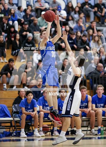 Thumbnail 1 in La Jolla Country Day @ Crescenta Valley (CIF Division III Regional Final) photogallery.