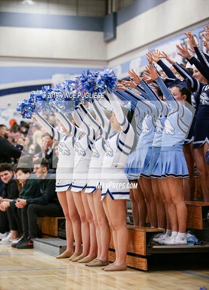 Thumbnail 2 in La Jolla Country Day @ Crescenta Valley (CIF Division III Regional Final) photogallery.