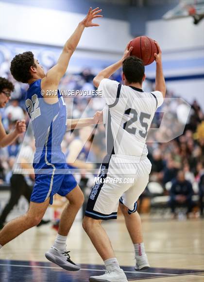 Thumbnail 1 in La Jolla Country Day @ Crescenta Valley (CIF Division III Regional Final) photogallery.