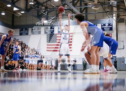 Thumbnail 1 in La Jolla Country Day @ Crescenta Valley (CIF Division III Regional Final) photogallery.