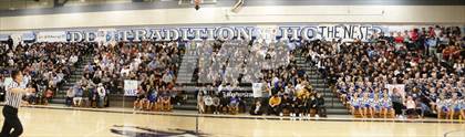 Thumbnail 1 in La Jolla Country Day @ Crescenta Valley (CIF Division III Regional Final) photogallery.