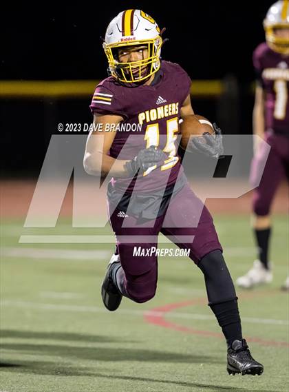Thumbnail 2 in Crean Lutheran @ Simi Valley (CIF SS D6 Quarterfinals) photogallery.