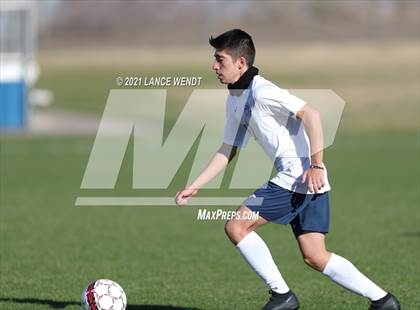 Thumbnail 1 in Arrupe Jesuit vs. Jefferson photogallery.