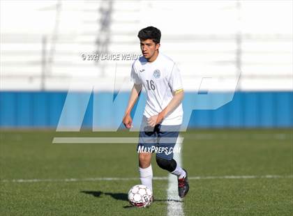 Thumbnail 1 in Arrupe Jesuit vs. Jefferson photogallery.