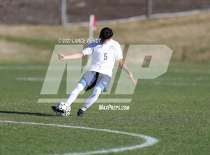 Thumbnail 2 in Arrupe Jesuit vs. Jefferson photogallery.