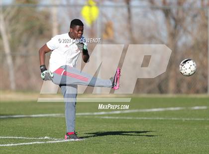 Thumbnail 3 in Arrupe Jesuit vs. Jefferson photogallery.