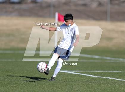 Thumbnail 2 in Arrupe Jesuit vs. Jefferson photogallery.
