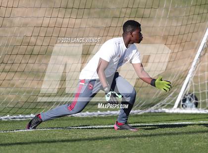 Thumbnail 1 in Arrupe Jesuit vs. Jefferson photogallery.