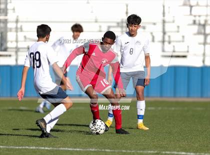 Thumbnail 3 in Arrupe Jesuit vs. Jefferson photogallery.