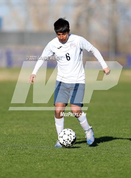 Thumbnail 2 in Arrupe Jesuit vs. Jefferson photogallery.