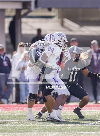 Thumbnail 1 in Corner Canyon vs. Lehi (UHSAA 6A Semifinal) photogallery.
