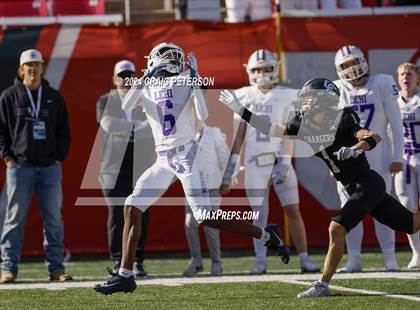 Thumbnail 1 in Corner Canyon vs. Lehi (UHSAA 6A Semifinal) photogallery.