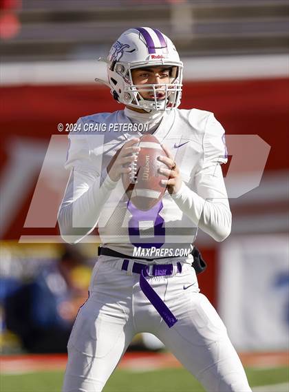 Thumbnail 1 in Corner Canyon vs. Lehi (UHSAA 6A Semifinal) photogallery.