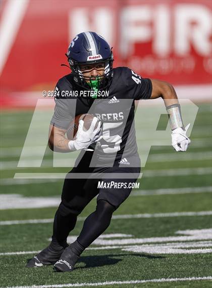 Thumbnail 1 in Corner Canyon vs. Lehi (UHSAA 6A Semifinal) photogallery.