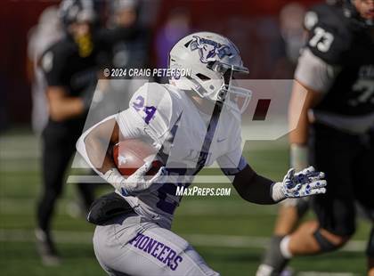 Thumbnail 3 in Corner Canyon vs. Lehi (UHSAA 6A Semifinal) photogallery.