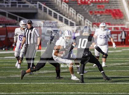 Thumbnail 1 in Corner Canyon vs. Lehi (UHSAA 6A Semifinal) photogallery.