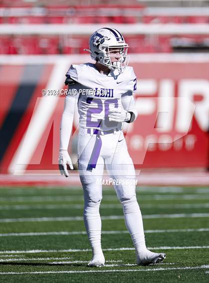 Thumbnail 2 in Corner Canyon vs. Lehi (UHSAA 6A Semifinal) photogallery.