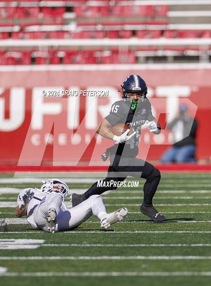 Thumbnail 2 in Corner Canyon vs. Lehi (UHSAA 6A Semifinal) photogallery.